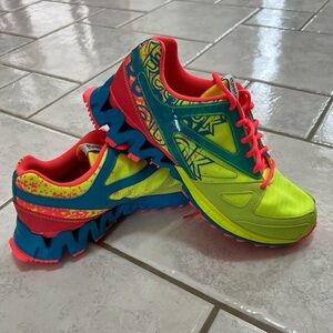 Vibrant Women’s Running Shoes - Size 8